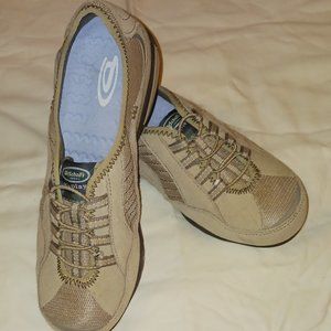 Dr Scholls Slip On Comfort Shoes Women's Size 8M